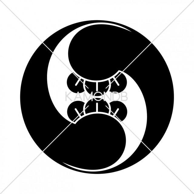 右二つ丁子巴